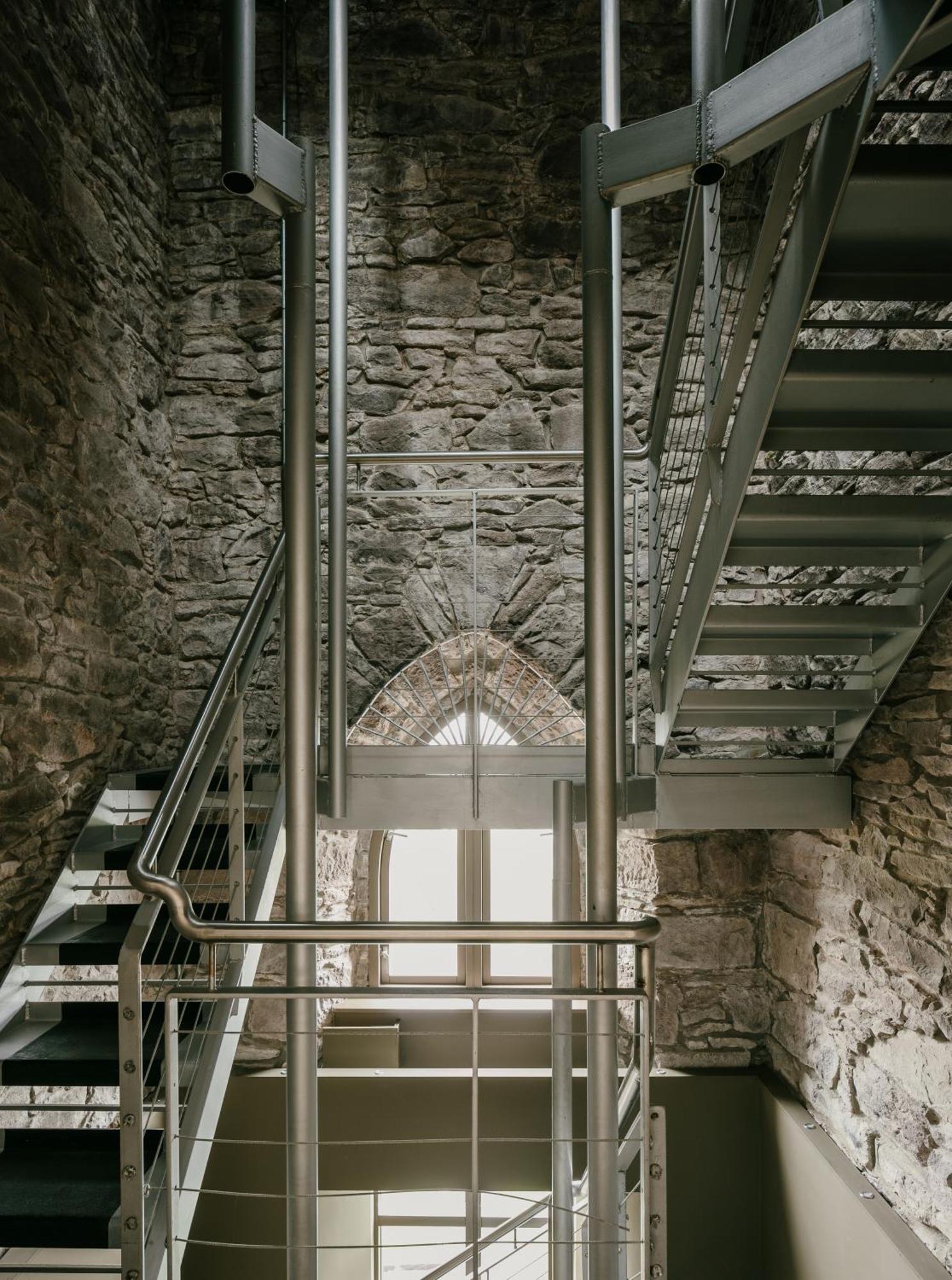 The Church Tower Crieff Exterior foto